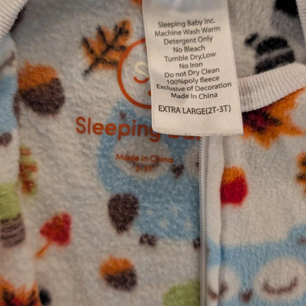 Raccoon Friends Zipadee-Zip Swaddle Transition - Fleece - Picture 2 of 2